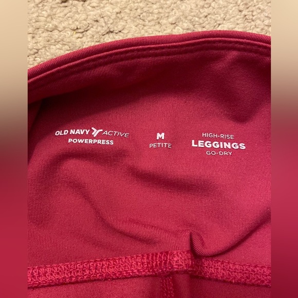 NWT Old Navy High Waisted / High Rise Powerpress Crop Leggings - Picture 4 of 4